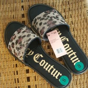 New juicy COUTURE animal print slides size 8